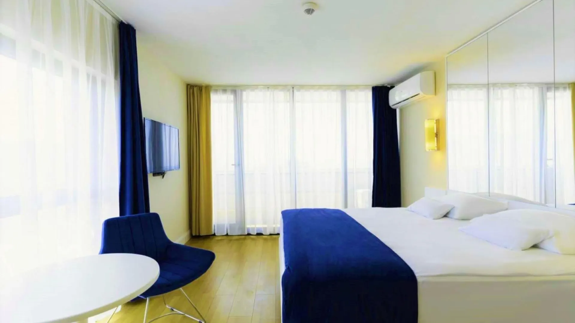 *****  Black Sea View Aparthotel By Orbi City Batumi Gruzja