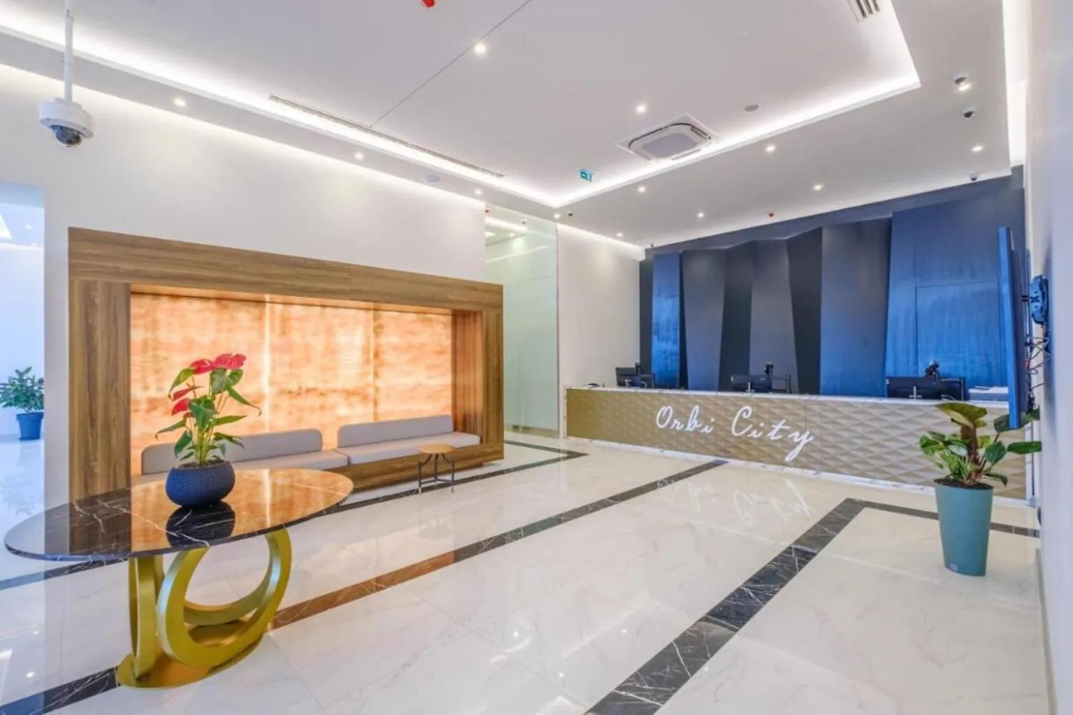 Black Sea View Aparthotel By Orbi City Batumi 5*,  Gruzja